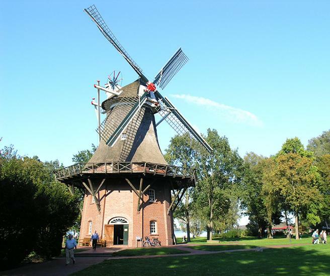 Ferienwohnungen Am Kurpark Bad Zwischenahn Bagian luar foto